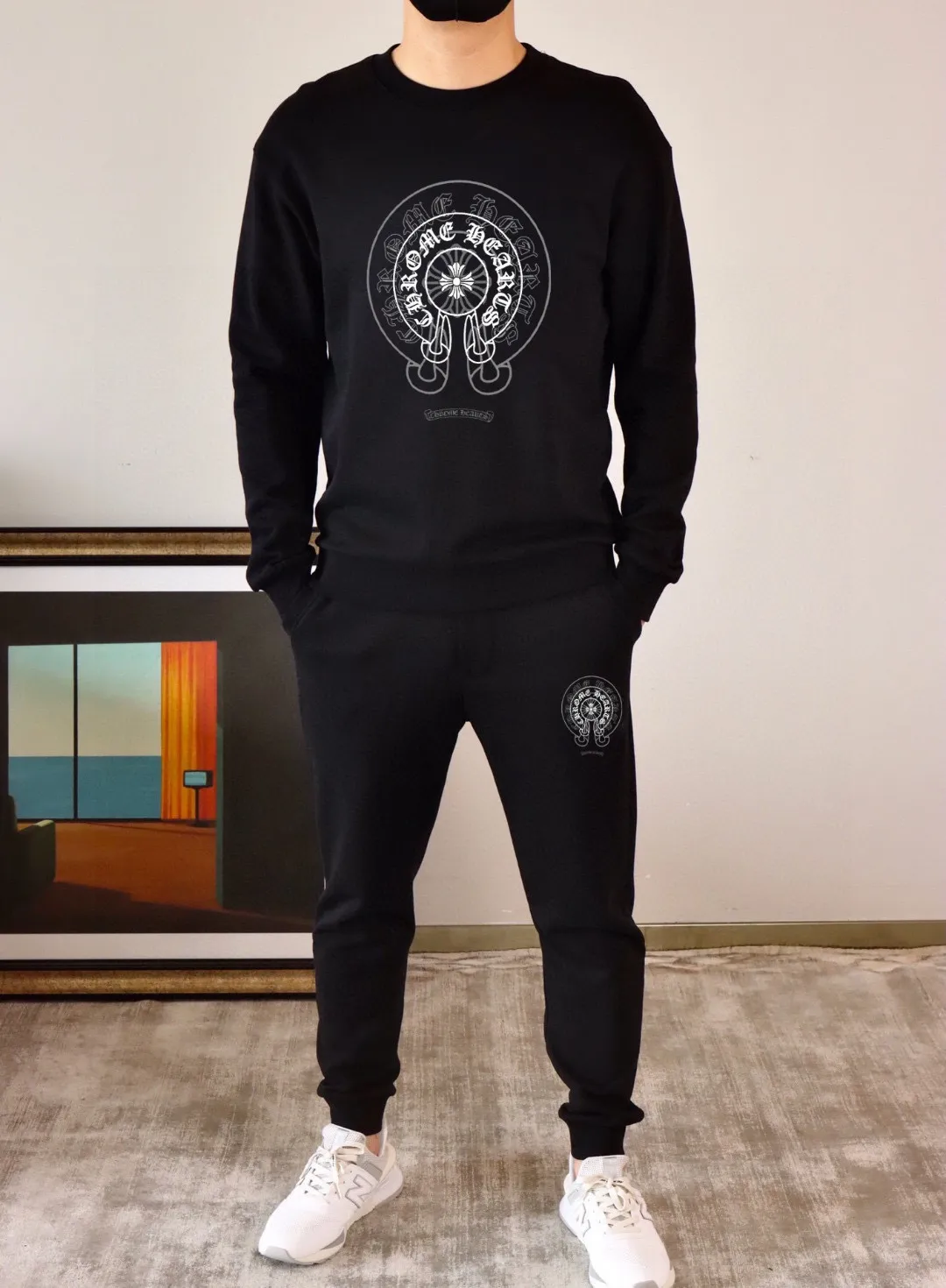 🅿️380 【ChampionHearts】(Fat Man Gospel) hot-selling suit is coming. Focus on the original version of the official website. 2025 new hot-selling sweatshirt suit. The original order is the best. 🇭🇰The meticulous work of top designers. It has a fitting and perfect upper body effect. 100% natural high-quality Roman cotton, close-fitting comfort, noble and elegant! Original hardware embodies elegance and nobility! Counter size: M-5XL (maximum wear up to 220 pounds)